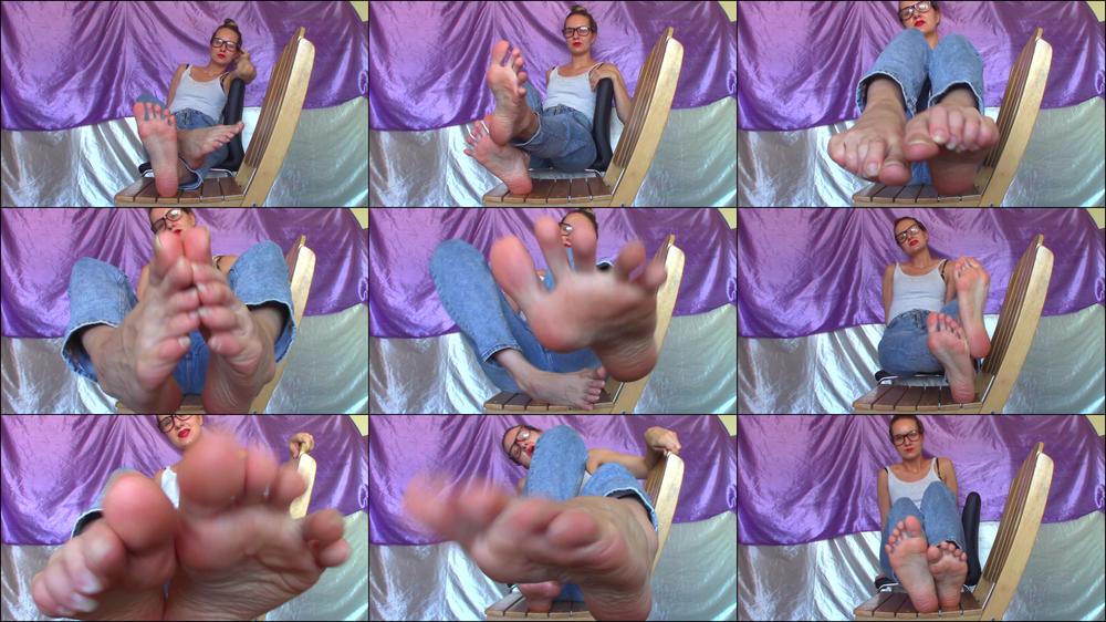 Worship Long Toenail Feet & Soles