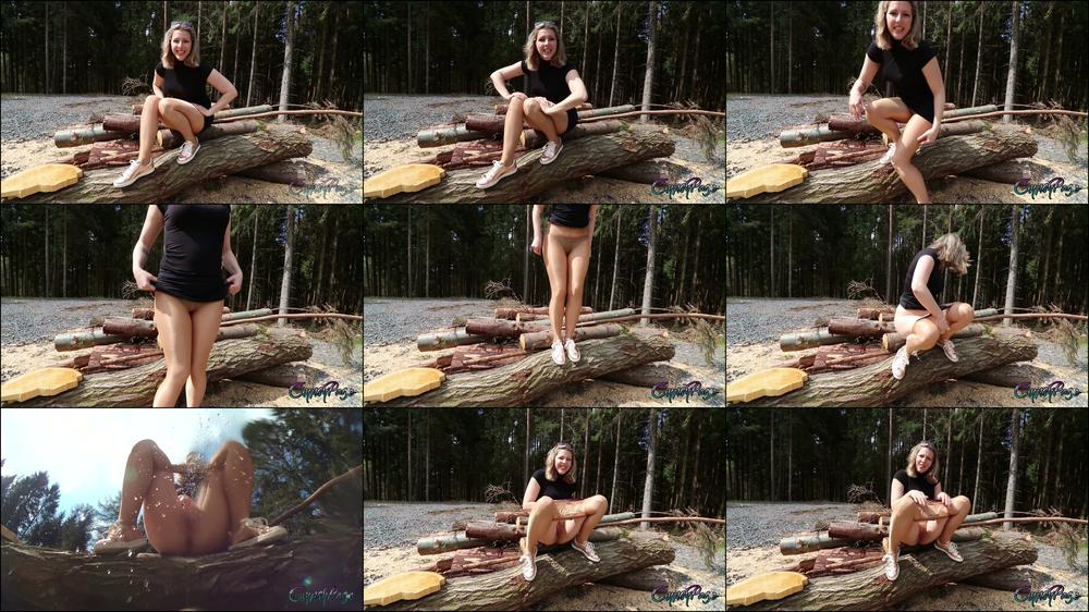 Gypsypage I Piss Outdoor In Your Face