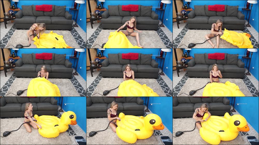 Madison Inflates Duck Floaty w Pump