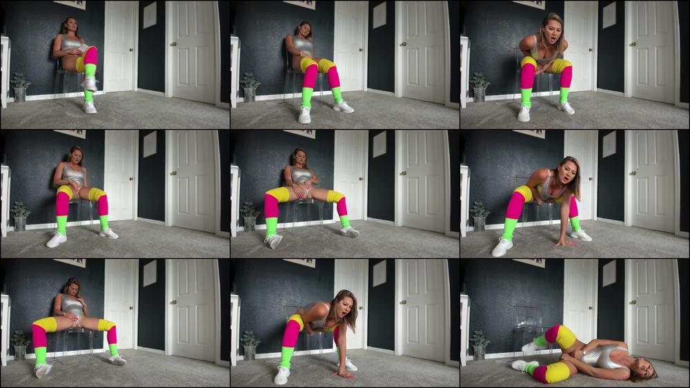 Uncontrollable Orgasm Knocks Me Out