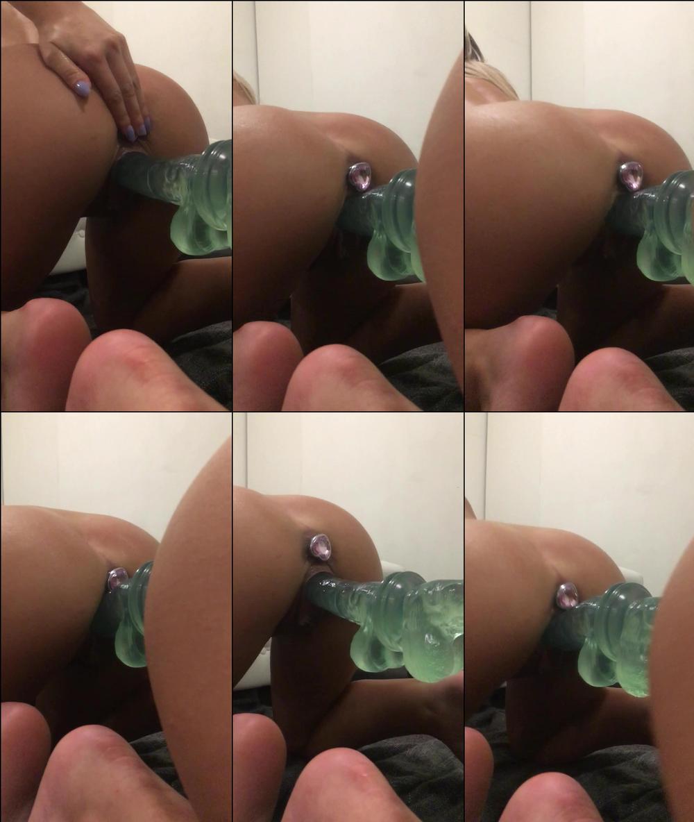 itstiffanysworld 04 01 2020 118080321 I love cumming all over my new toys â£ï¸