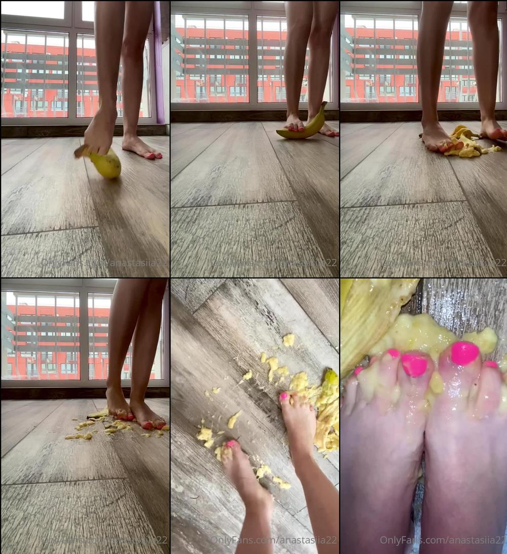 queen sexy feet1 119390761 what did my feet do to that banana full banana crash 