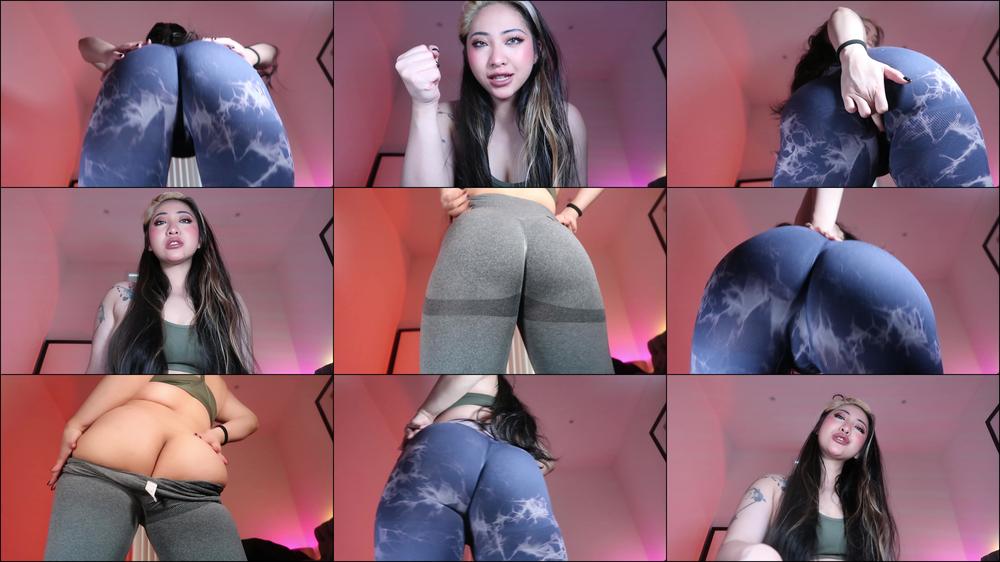 Yoga pants addiction