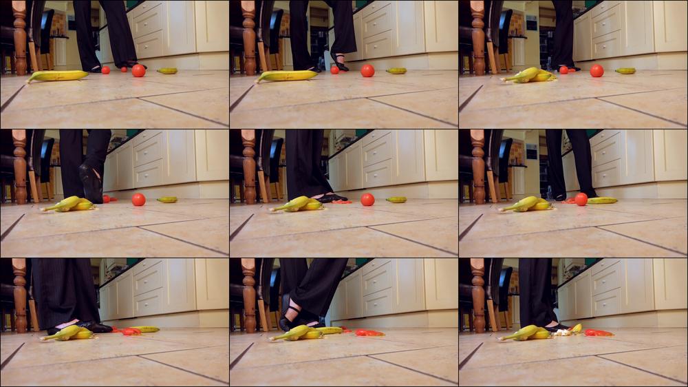 Ariel Anderssen Crushing Fruit In My Ballet Slippers