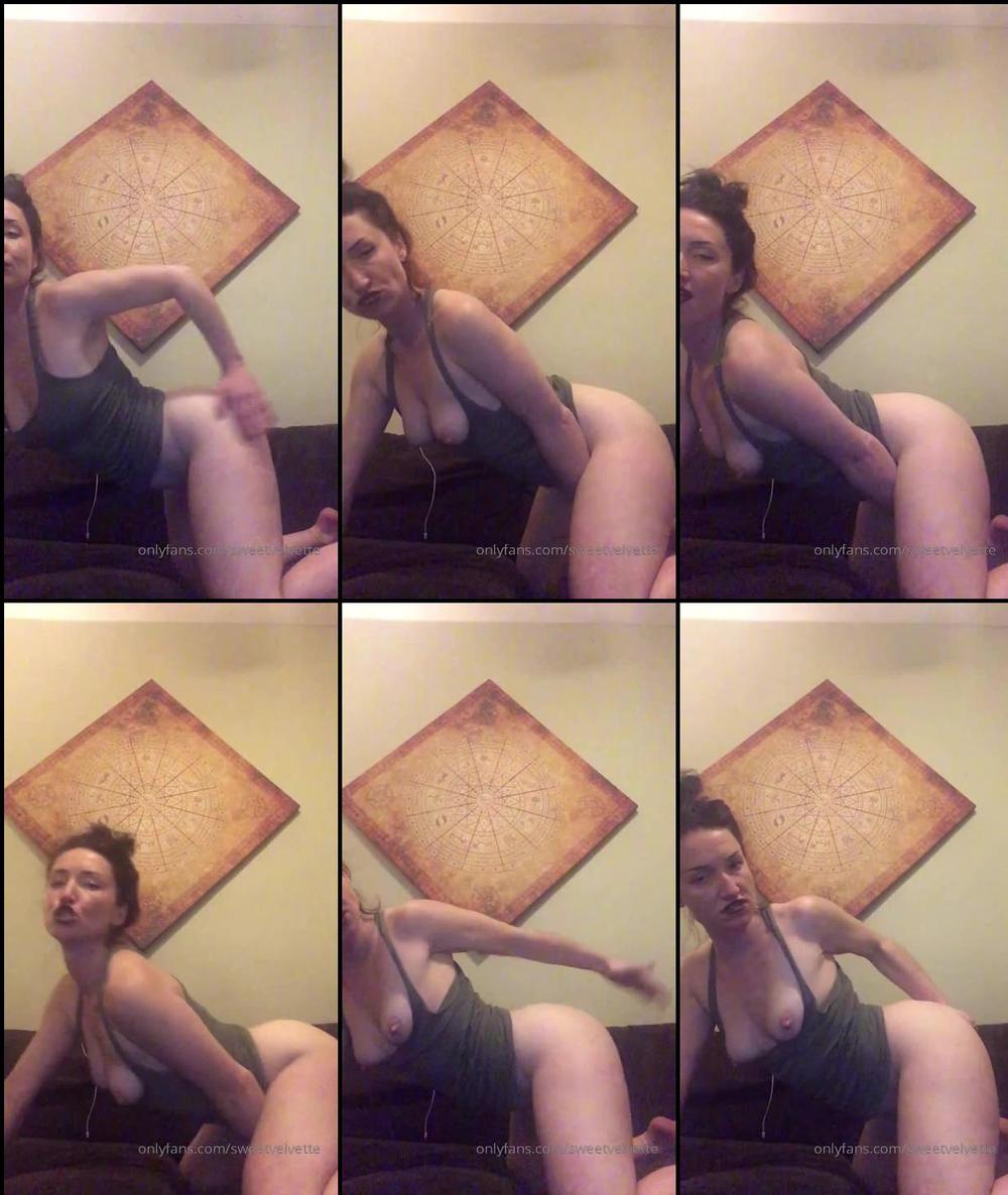 sweetvelvette 02 01 2019 19035400 I LOVE Fingering my pussy ....