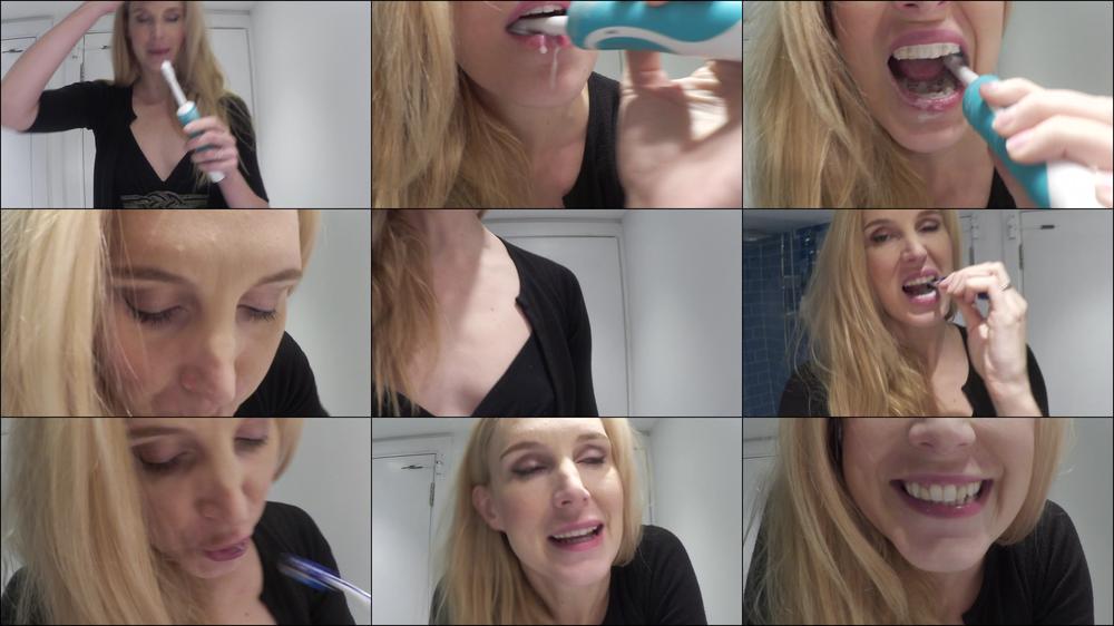 Ariel Anderssen Brushing My Teeth With Both My Brushes