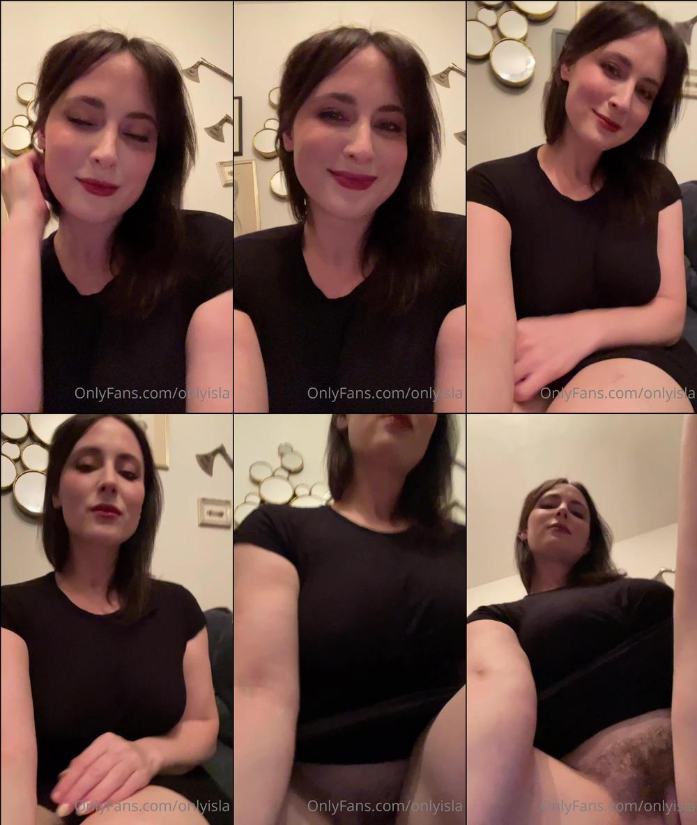 onlyisla 01 08 2021 2179746790 Look Ma, no panties