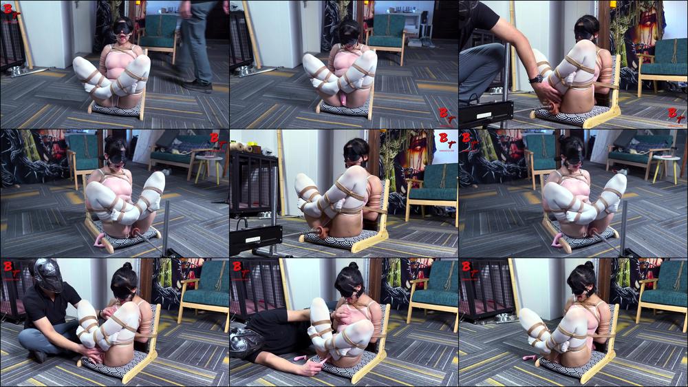 VIP_Bondage Pussy Training