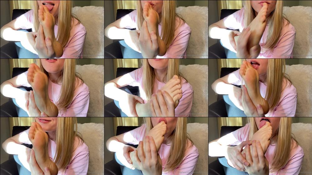 haileyhatezyou 02 03 2021 2036124330 Should I bring back the natural nails  Kinda missing them rn