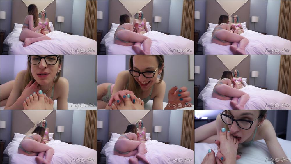 Worshipping Goddess Liliths feet - October 07, 2022