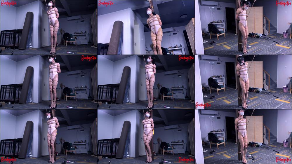 Pussy Bondage Standing Punishment