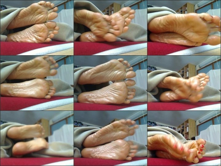 Longtoesally 6 7 18 Sleepy Feet