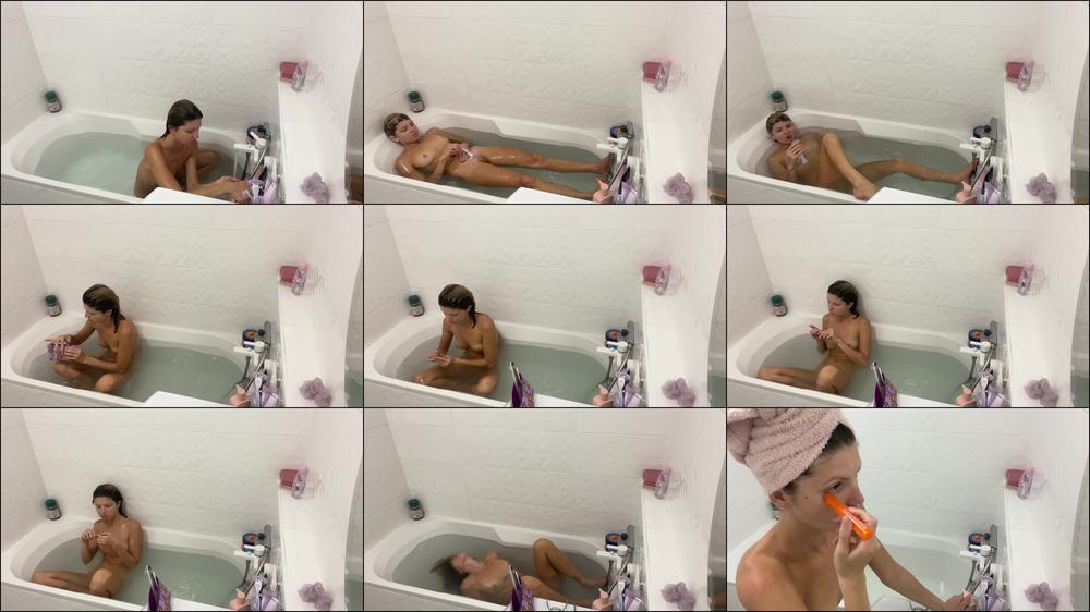Bath time ignoring cam