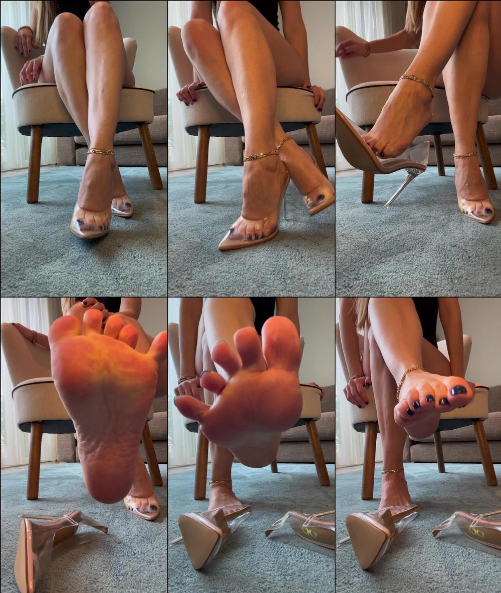 simplymilena 02 02 2023 2762074068 and for thursday a little bit of shoe play