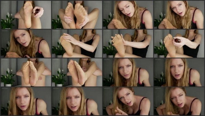 Goddess Allexandra The Double Sniff