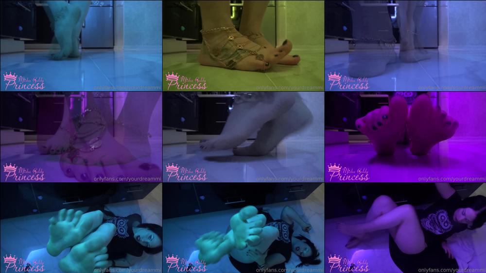 thegoldyrush 01 02 2019 21276174 Foot worship