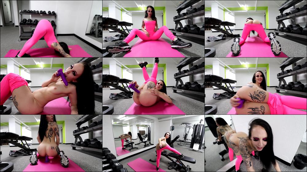 FUCK MY PUSSY at the public gym - January 07, 2020