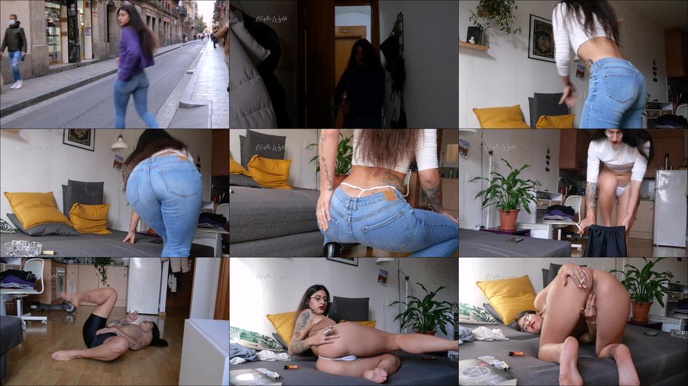 Teased by a Smoking Girl - 4K