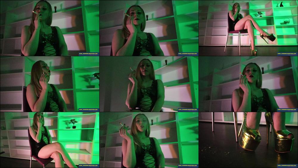 Goddess Smoking - Aug 16, 2021