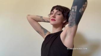 Goddess Nora Vex - Armpit Bitch (Goddess Nora Vex)