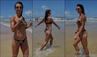grettataslakian 28 01 2023 2757388979 Bikini Beach Modelling âï¸  (grettataslakian)