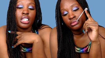 Gum Poppin Ignore (UnfriendlyBlckHottie)