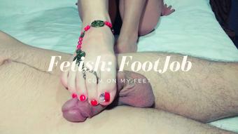 Fetish: Footjob  - Cum on my feet - Jul 16, 2019 (Lil cosplay slut)