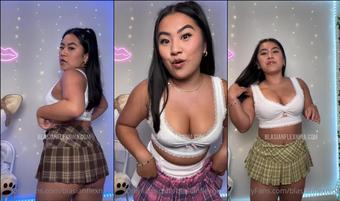 onlyninalee 451808082 i got some new mini skirts and thought i would try them on for you do mini skirts suit me  (onlyninalee)