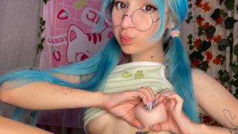 FORBIDDEN ORGASM WATER CHALLENGE (cutielanalova)