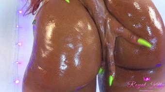 Oily Pov Ass Worship (TheRoyalKitty)