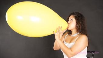 Alicia's First Balloon Blow to Pop (Custom Fetish)