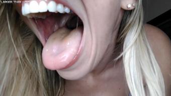PennyPlace in 'Hide In My Mouth' POV SFX (LTLGiantessClips)