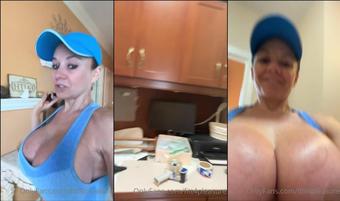 fitt4pleasure 531232692 2023 03 02 press play again share time show and tell  (fitt4pleasure)