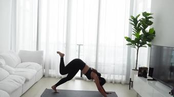 onlyfans 1015453128 start this week with calm and relaxation what better way to do it than by creating high vibrations with bellabendss followed by a fantastic stretch routine onlyfans.combellabendss (onlyfans)