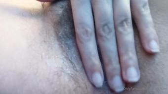hannah_foxx 05 08 2021 2184394337 Using your load to keep my pussy nice and wet until you're ready for round two  (hannah_foxx)