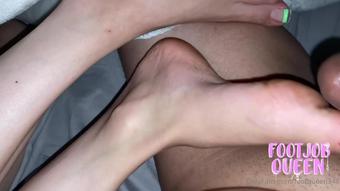 footqueen349 02 05 2022 2442632080 i wonder how these green tips would look on (footqueen349)