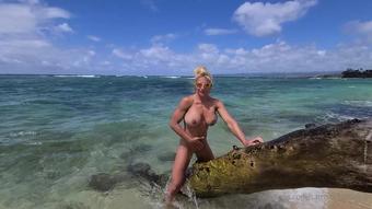 samanthathemilf 07 08 2020 94335504  (samanthathemilf /)