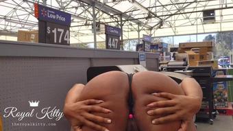 theroyalkitty 01 12 2020 1365833427 I like to do nasty shit in public  (TheRoyalKitty)