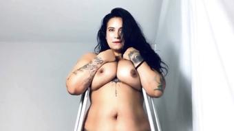 Crutch Tease (Drea_xoxo)