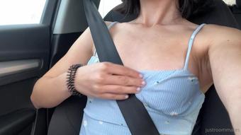 sarahroomie 468590526 new video coming soon 1 (sarahroomie)