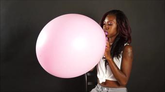 Ivy Bows Large Balloons to Pop (Custom Fetish)