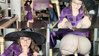 mom wants to take u trick or treating (divinebabe)