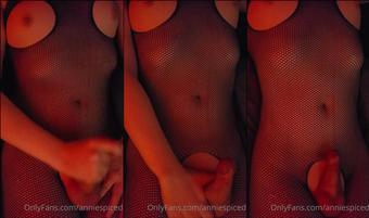 anniemxy 01 04 2022 2411663071 Another quick video today, i hope you're having nice day  3 (anniemxy)