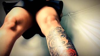 Bored Giantess (Drea_xoxo)