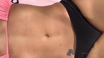 mjsfetishes 04 04 2020 211906515 Belly Tease Work Out In The Hot Sunâï¸ This is just to make you drool. If you w (mjsfetishes)