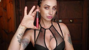 100 Layers of Red Lipstick - July 30, 2022 (MoneyGoddesss)