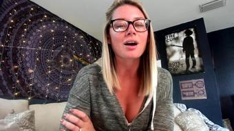 Mommy Joi (LauranVickers)