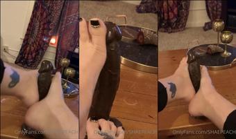 shaepeach 14 08 2021 2192696088 foot play with a bbc (shaepeach)