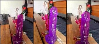u79272360 06 08 2021 2185382744 The mailperson has been VERY good to  Iranian Princess today. There will definitely be som (u79272360)