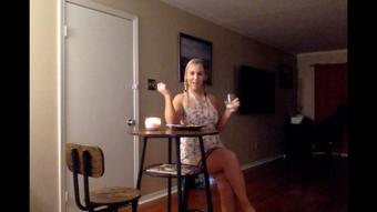 Romantic Dinner With Mom: BlowJob Facial (TABOOTHA_QUEENx)